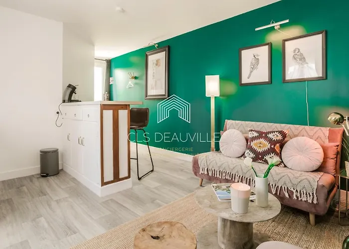 La Deauvillaise Cls Apartman *