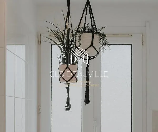 La Deauvillaise Cls דוביל